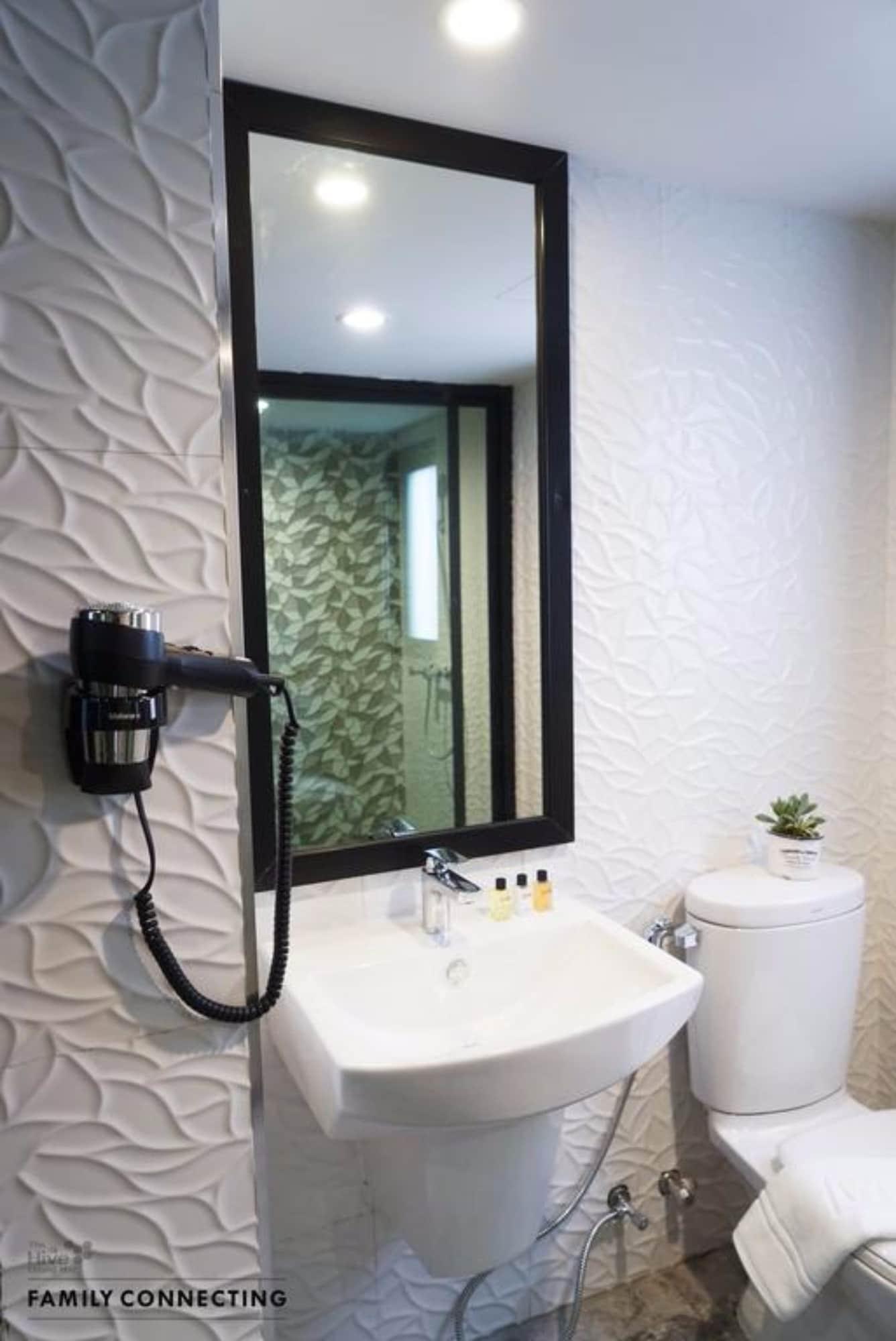 The Hive Chiang Mai Hotel Экстерьер фото