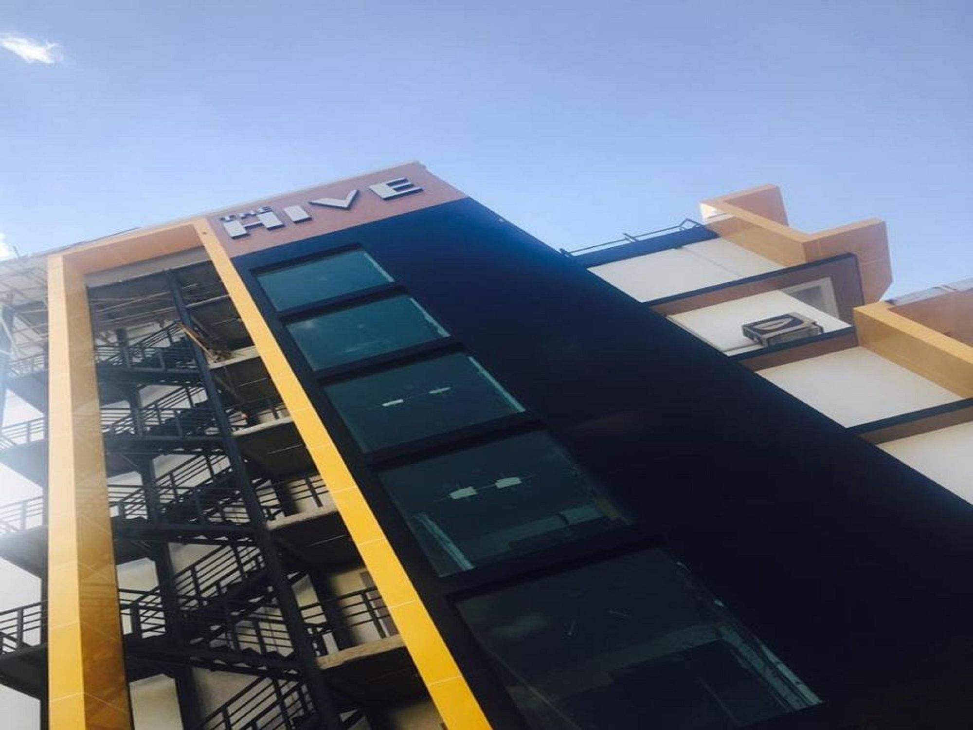 The Hive Chiang Mai Hotel Экстерьер фото